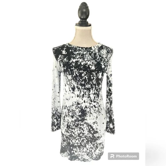 Pavement | Black & White Paint splash Style Dress W Long sleeves | Size 14 - Picture 2 of 5